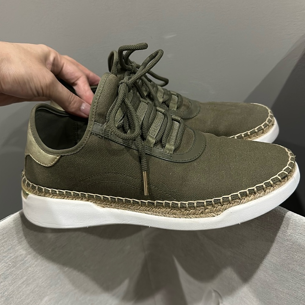 Michael Kors Finch Lace Up Sneakers Women's Size 7 Green